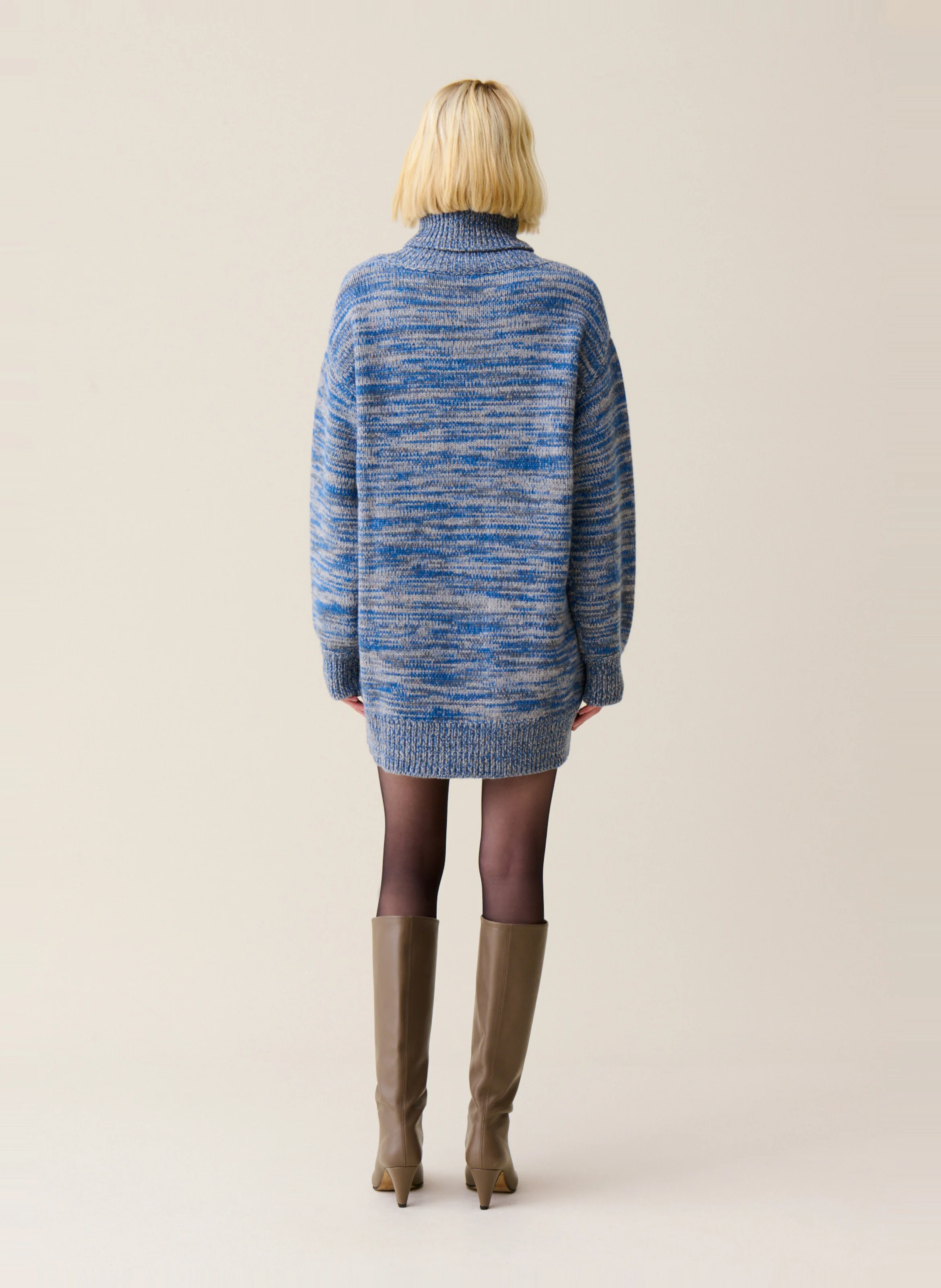 Robe courte col roulé en laine| Multicolore