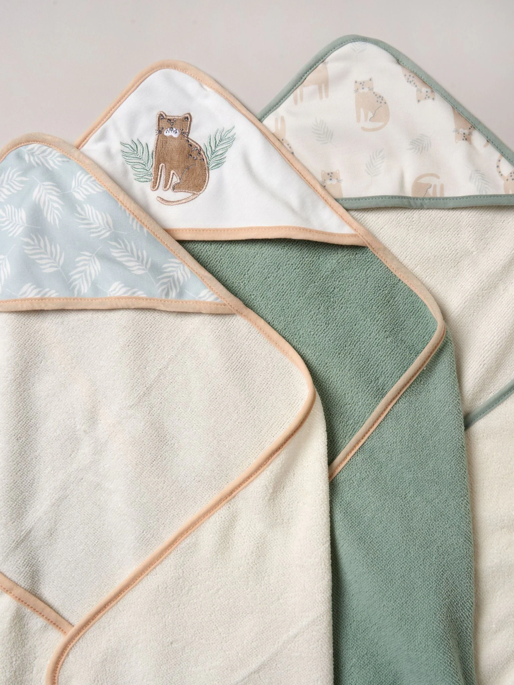 Groen - Snuggle Tots handdoeken en washandjes met capuchon 3 stuks
