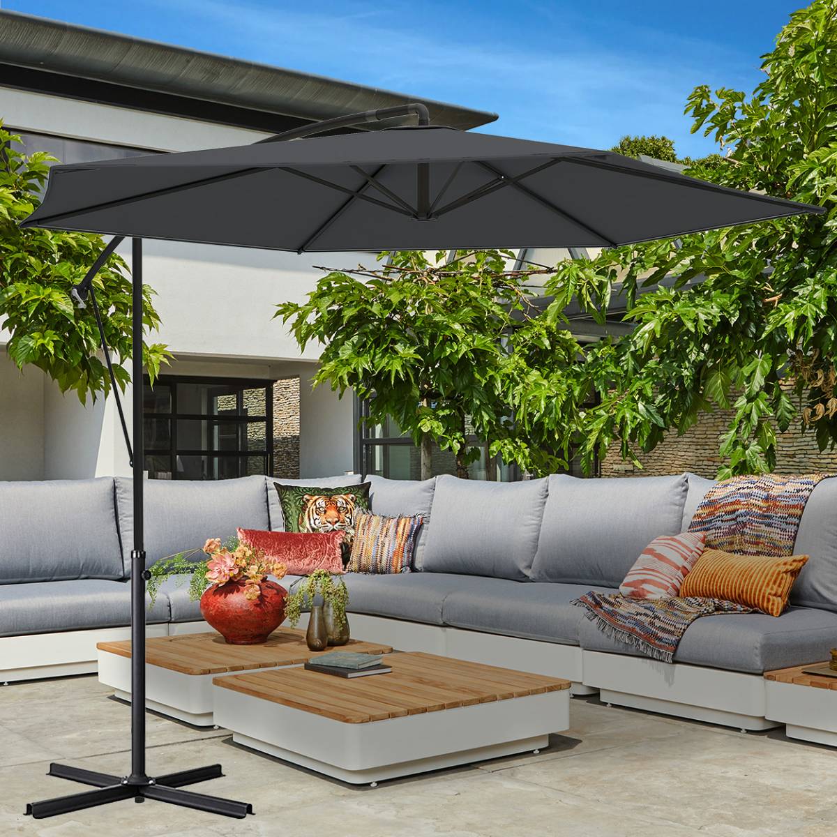 LifeGoods 300 cm zweefparasol met hoes en kruisvoet - Dark Grey