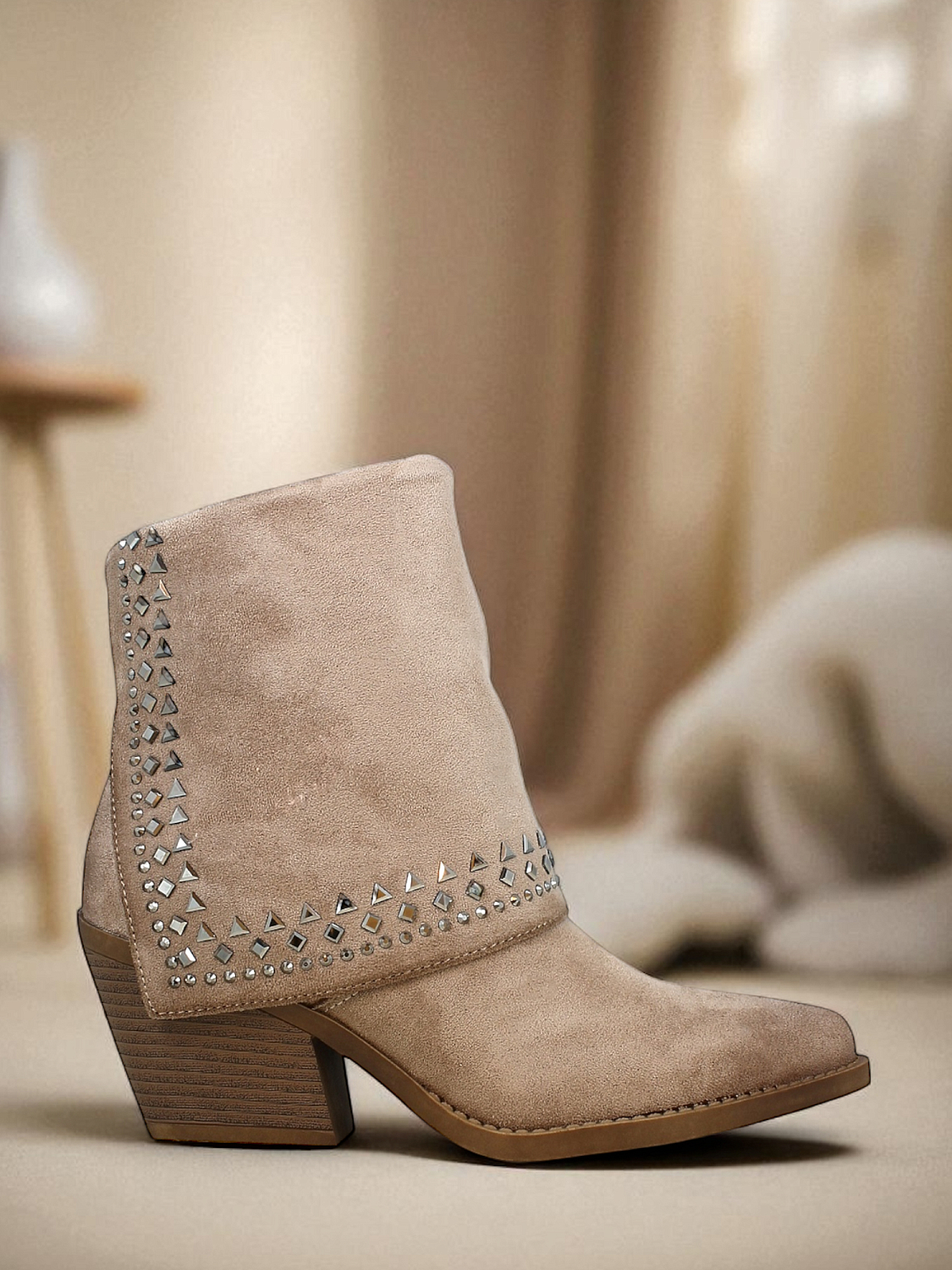 Duffy Rosolini Boots Beige