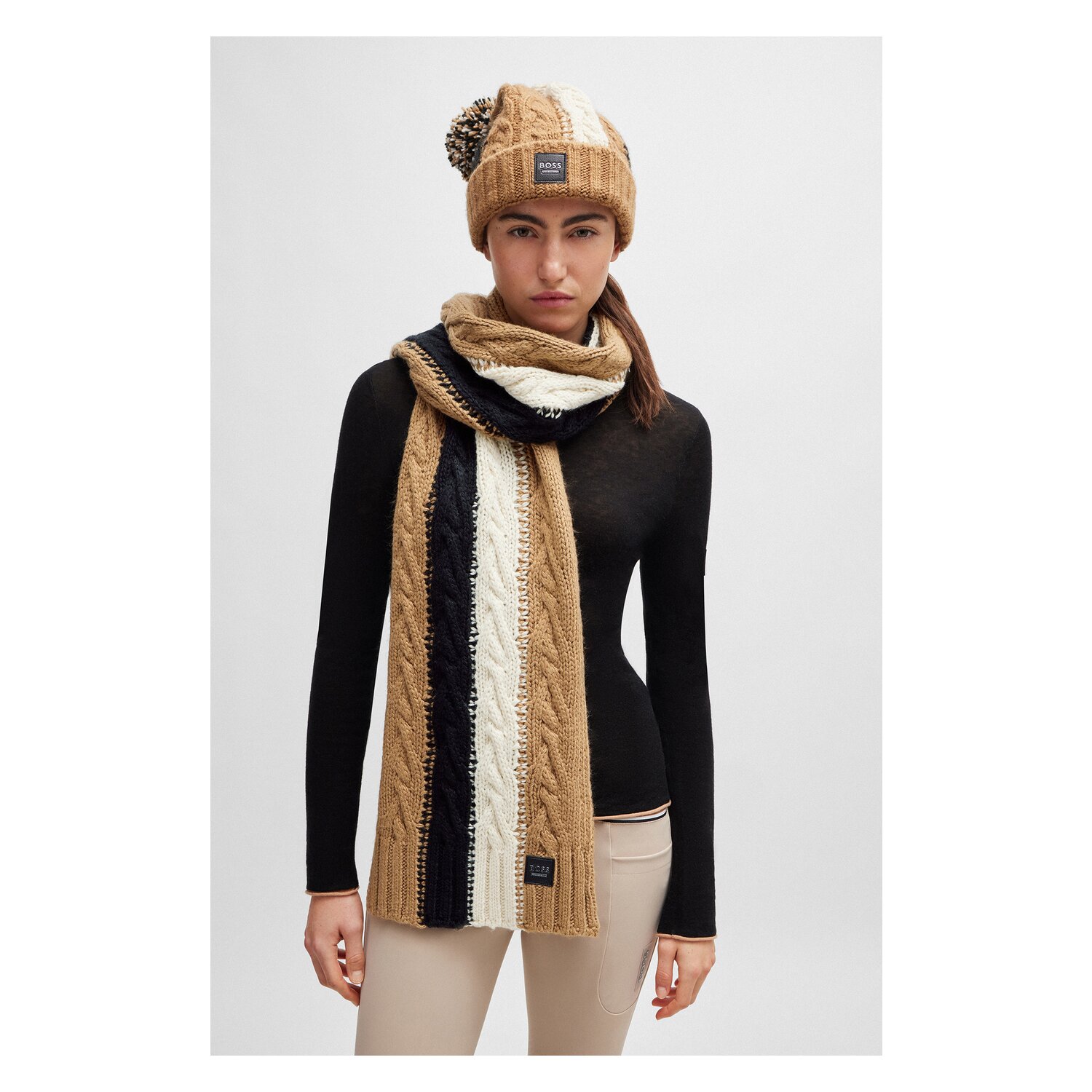 BOSS EQUESTRIAN Beanie Bobble  - camel - one size