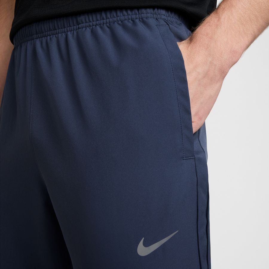 Nike Challenger