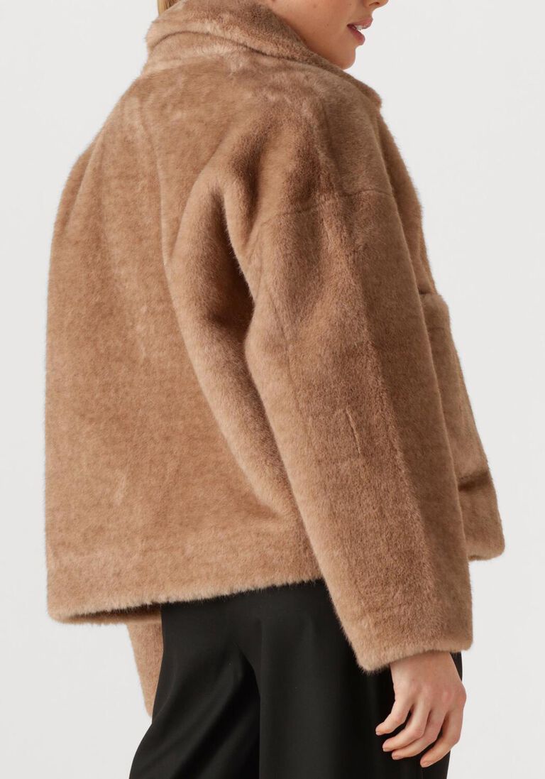 bruine studio ar faux fur jas faje