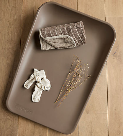 Leander Pusleunderlag - Woodland - 50x65 cm - Mocca
