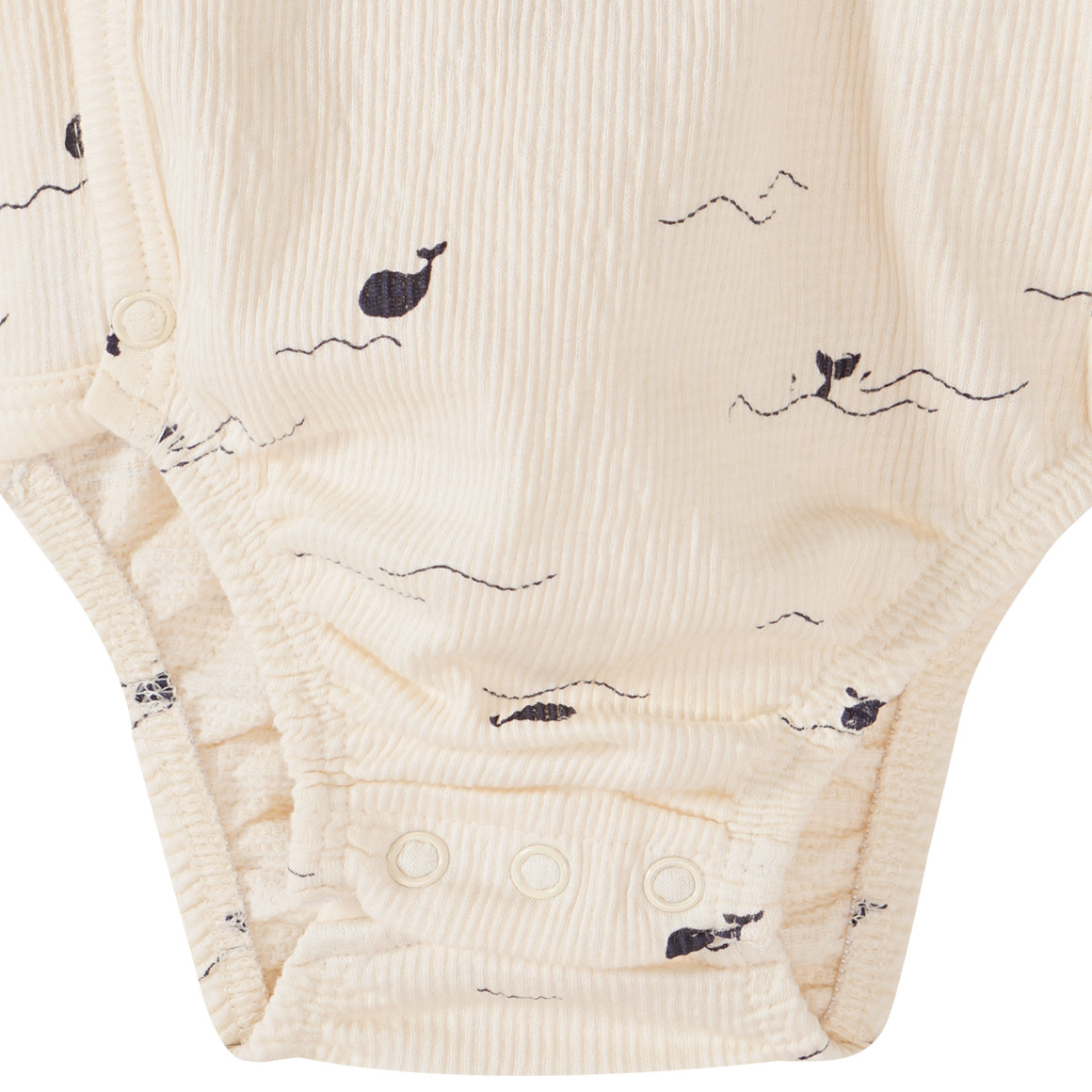 Topomini Newborn Wickelbody mit Wal-Print creme