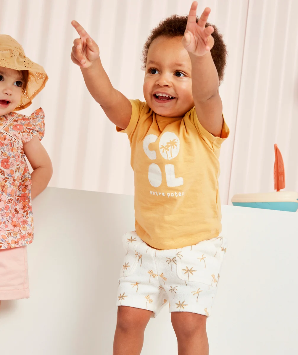T-SHIRT BÉBÉ GARÇON EN FIBRES RECYCLÉES JAUNE AVEC MESSAGE