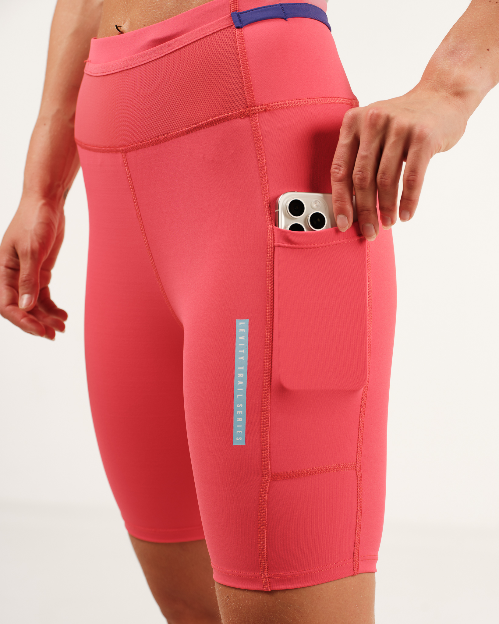 LEVITY Trail Performance Short Tights Fuchsia