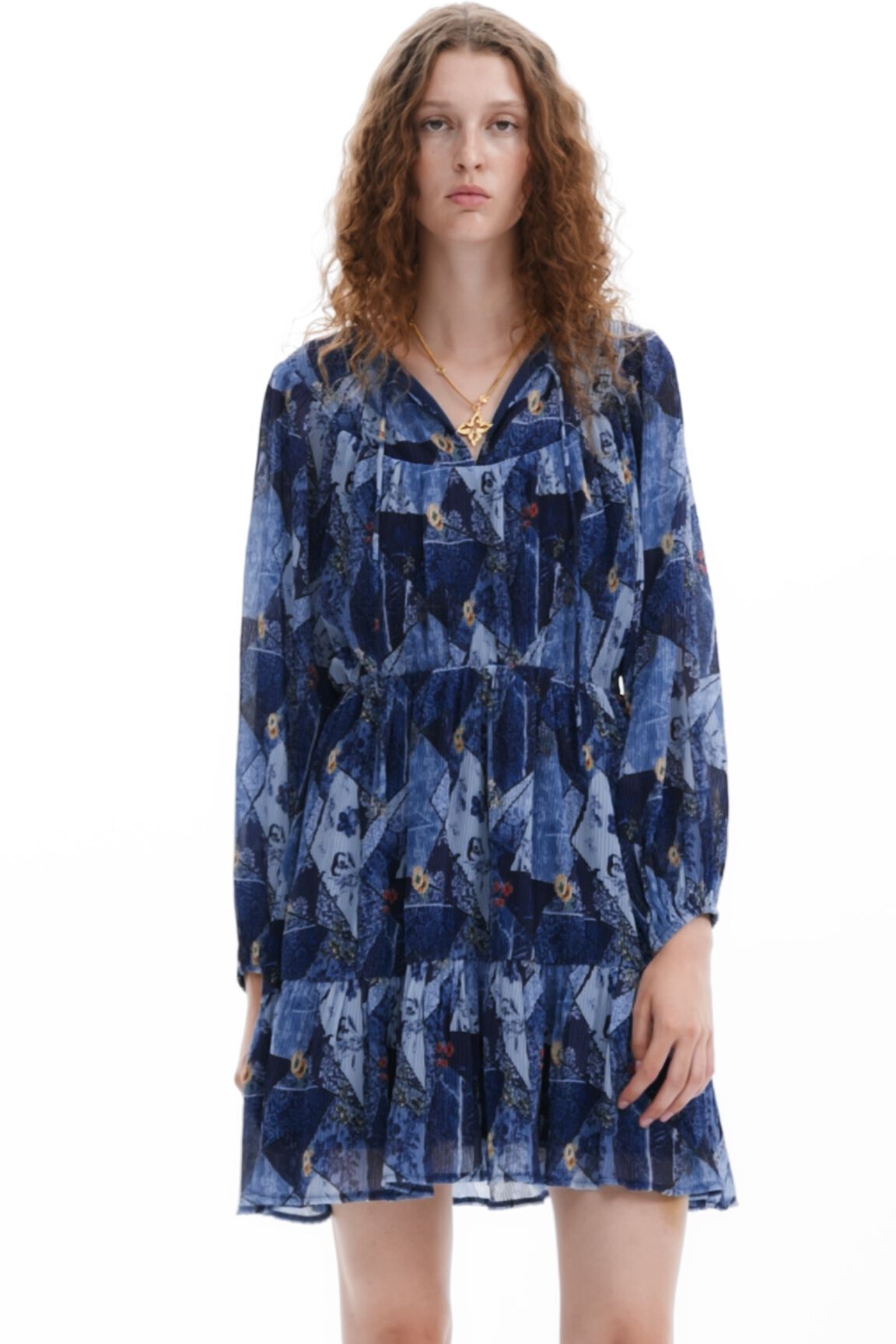 Vestido mini arty