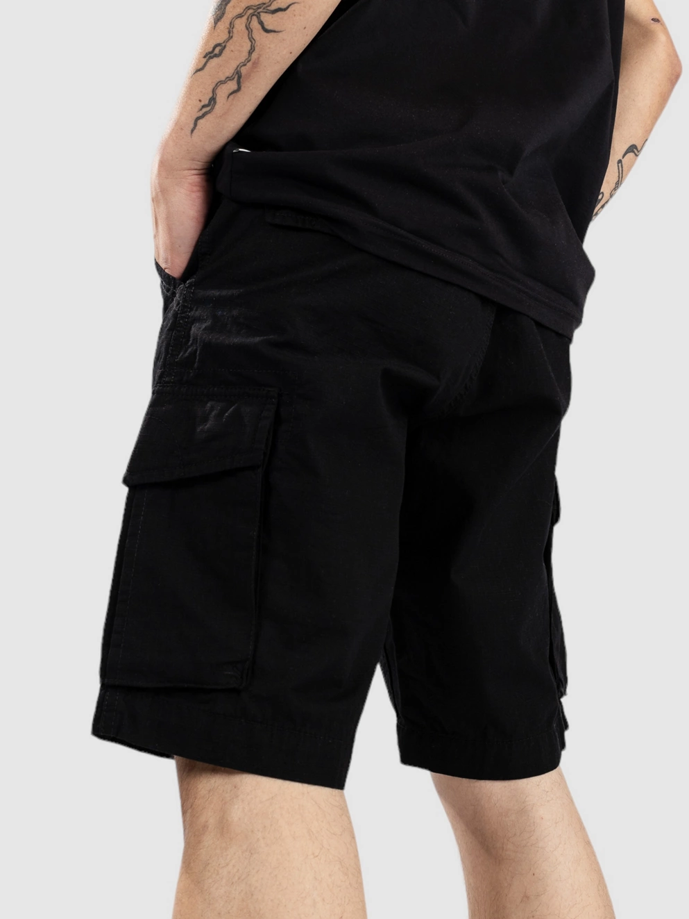 REELL New Cargo Shorts deep black