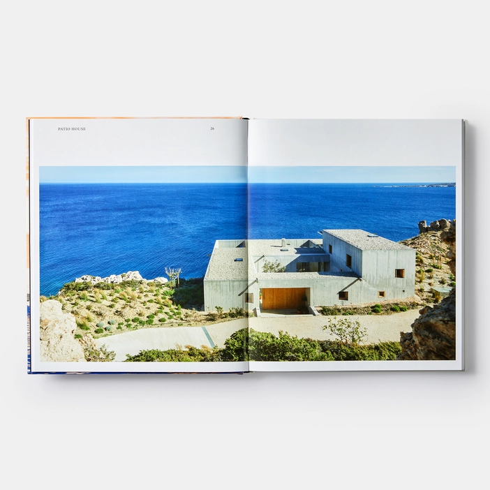 UC_Living by the ocean