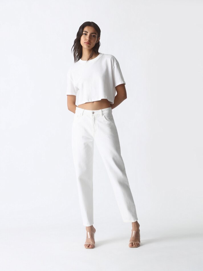 Calça jeans estilo Mom Fit - Branco ótico