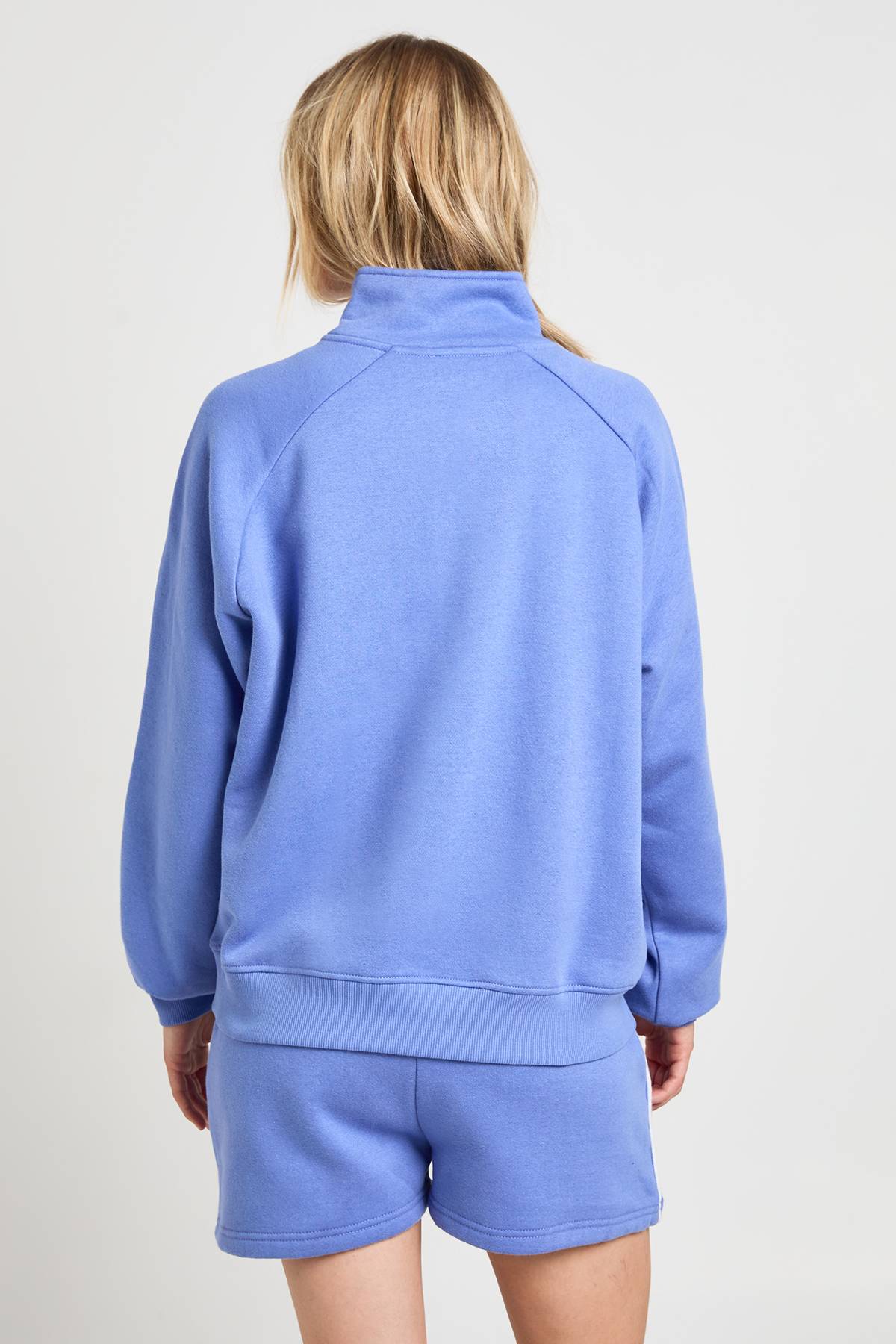 boohoo Ensemble De Jogging Court Petite Sweat À Demi-zip Avec Détails Passepoilés