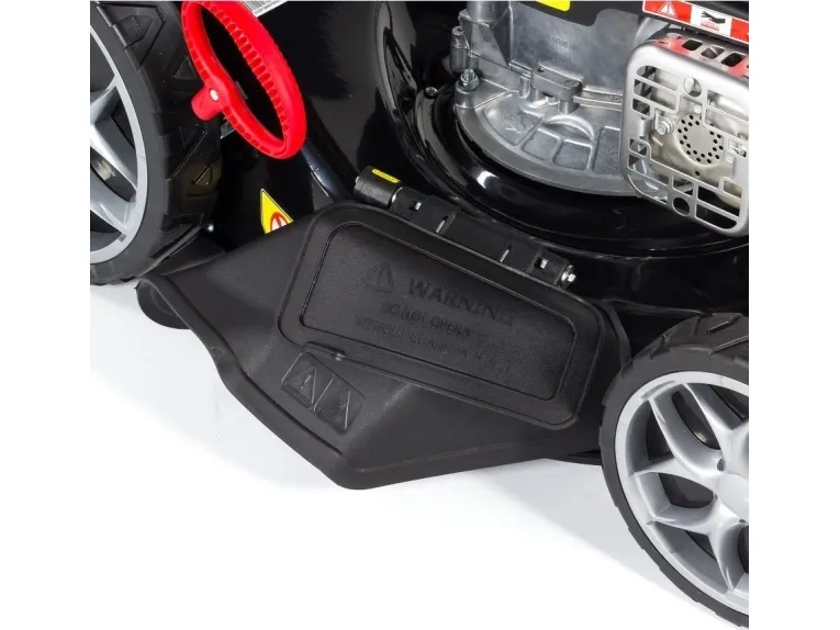 NAC LAWN MOWER WAS ASLEEP. B&S 125cc LS46-450E-HSS-JR drivetrain