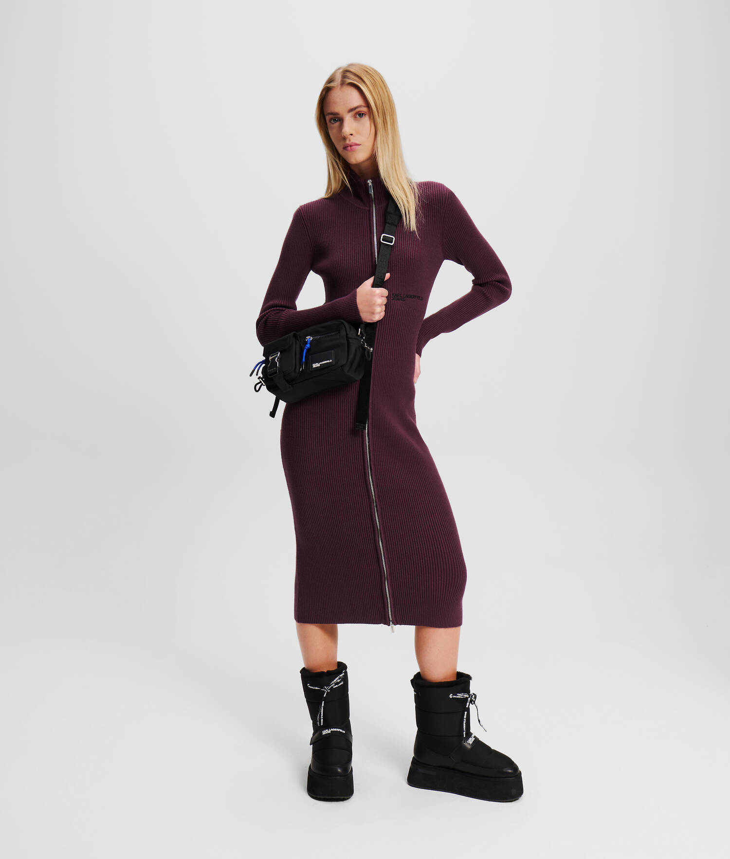 ROBE EN TRICOT ZIPPÉE SUR LE DEVANT KLJ