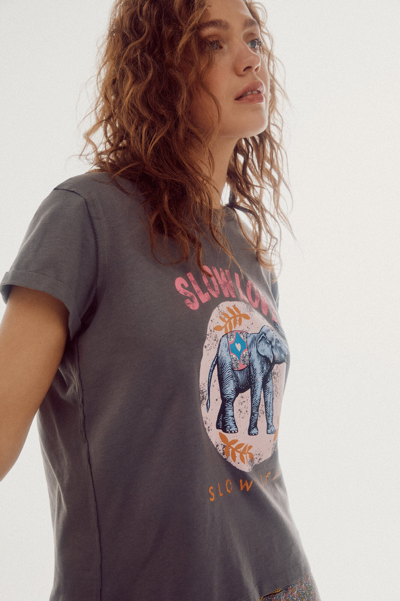 Camiseta estampada - Cinza