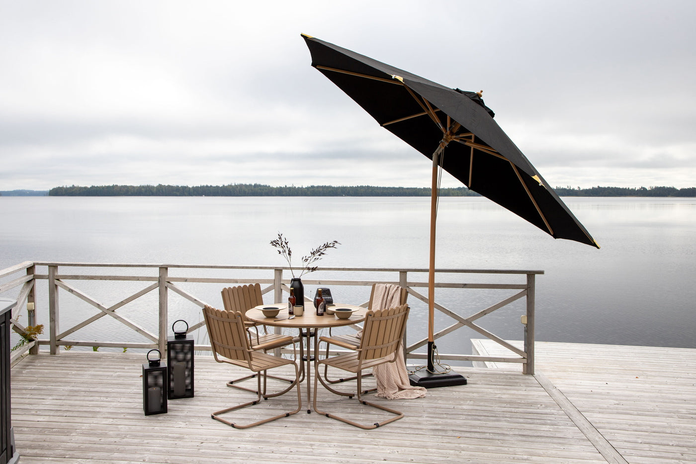 FjÃ´rd - Parasol Zwart 330cm - Tilt - Nypo