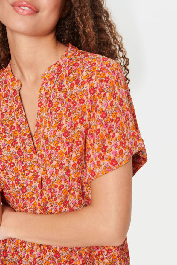 Saint Tropez AgnesSZ SS Top Peach bloom small blooms