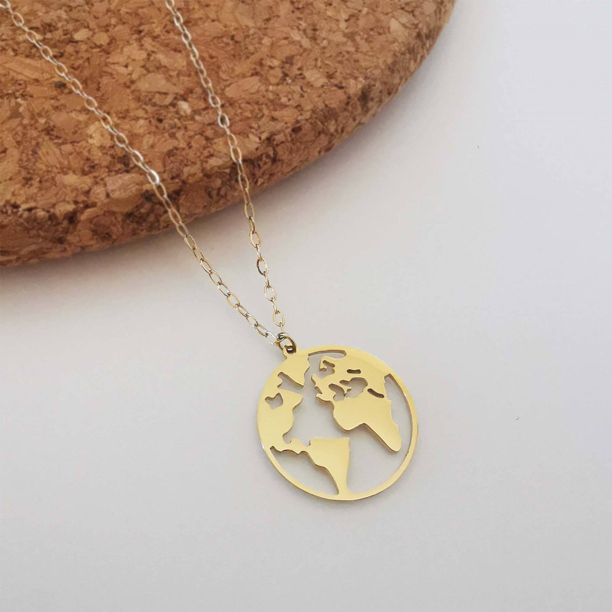 Collier Globe acier doré or