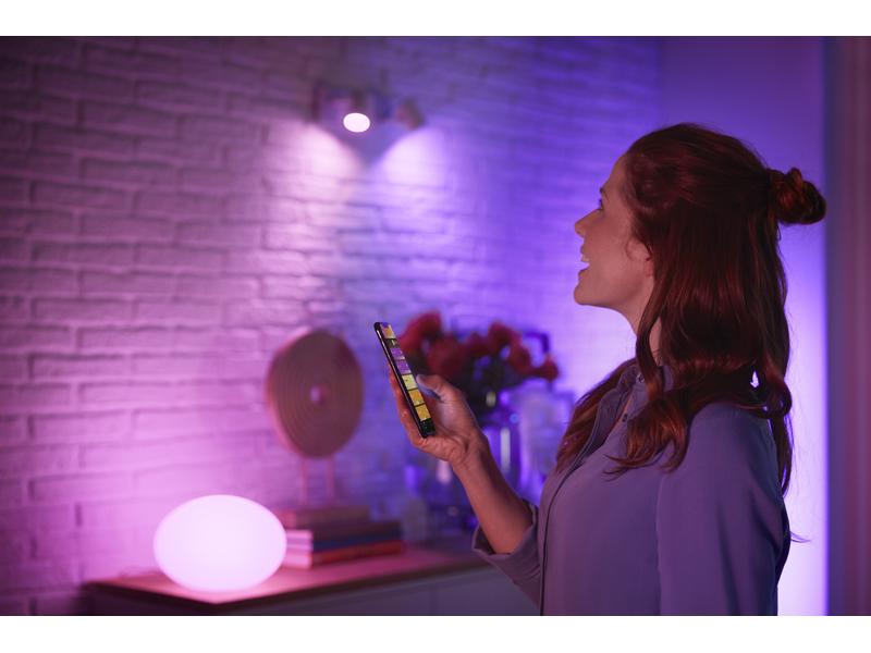 Philips Hue Leuchtmittel White & Col. Amb. E27 Einzelpack 1 Per Bluetooth steuerbares Hue E27-Leuchtmittel
