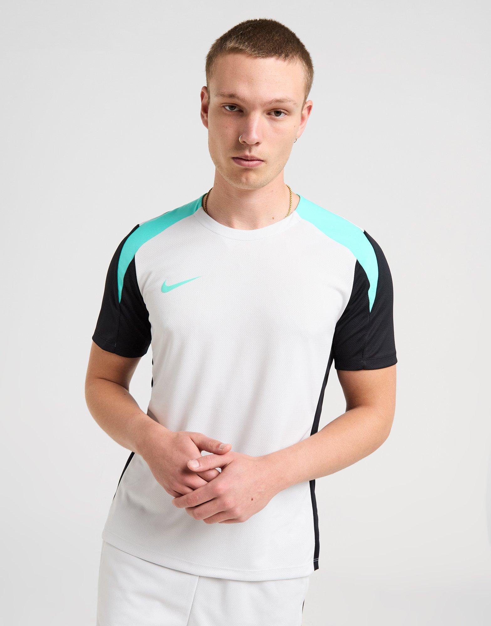 Nike Strike T-Shirt
