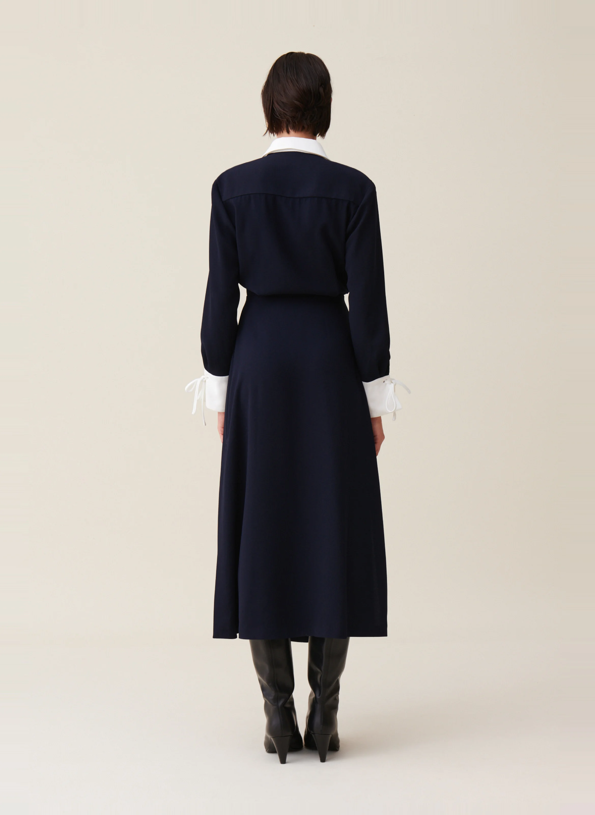 Robe cintrée col classique| Multicolore