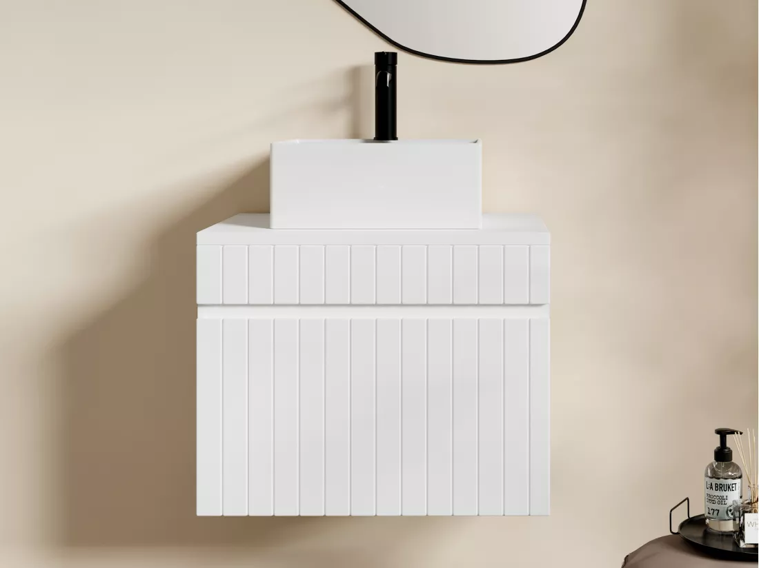 Meuble de salle de bain suspendu strié blanc avec vasque carrée à poser - 60 cm - SATARA