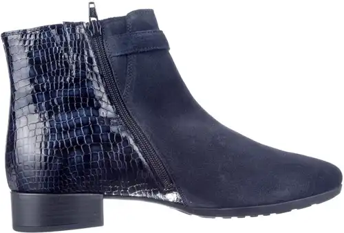 Gabor blauw 72.713.46 H - maat 9 enkellaars blauw - maat 9 Calandschoen