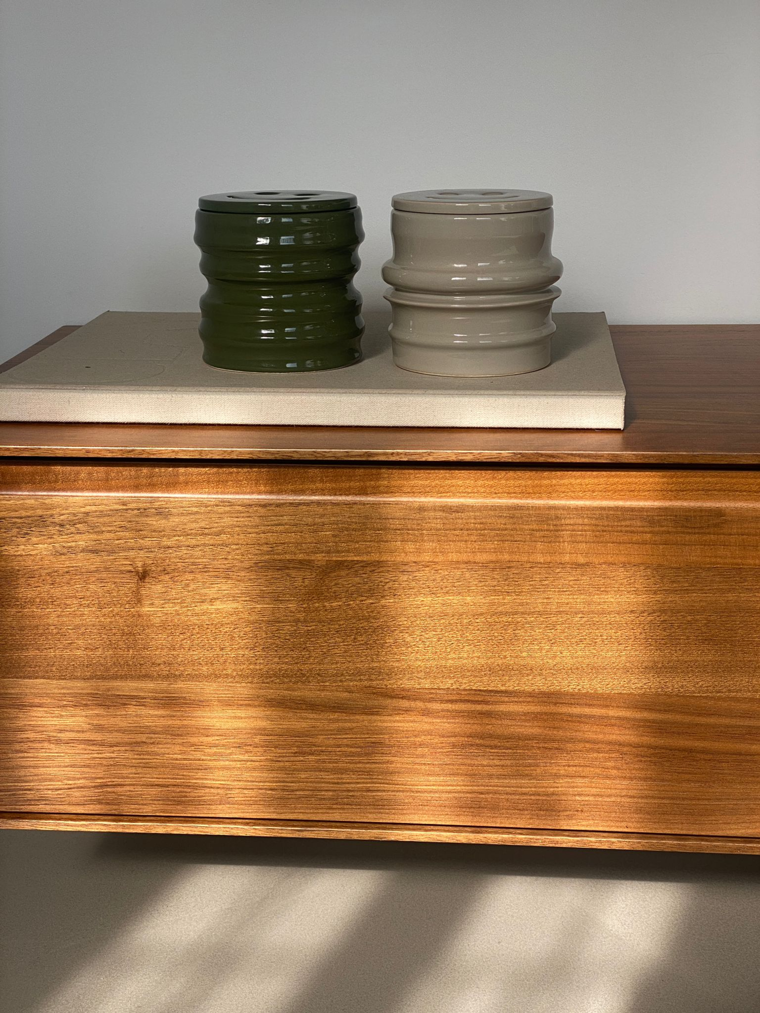 Kaars Shape 03.01 Candle & Happy lid Concrete Shape 03.01 Candle & Happy lid Concrete - Wild Fig