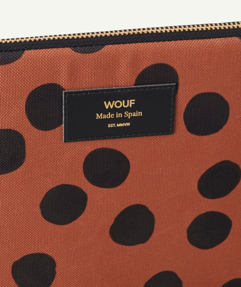 WOUFHOUSSE POUR TABLETTE MARRON À POIS