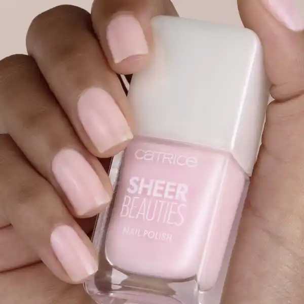 Sheer Beauties Nail Polish 040 Fluffy Cotton Candy
