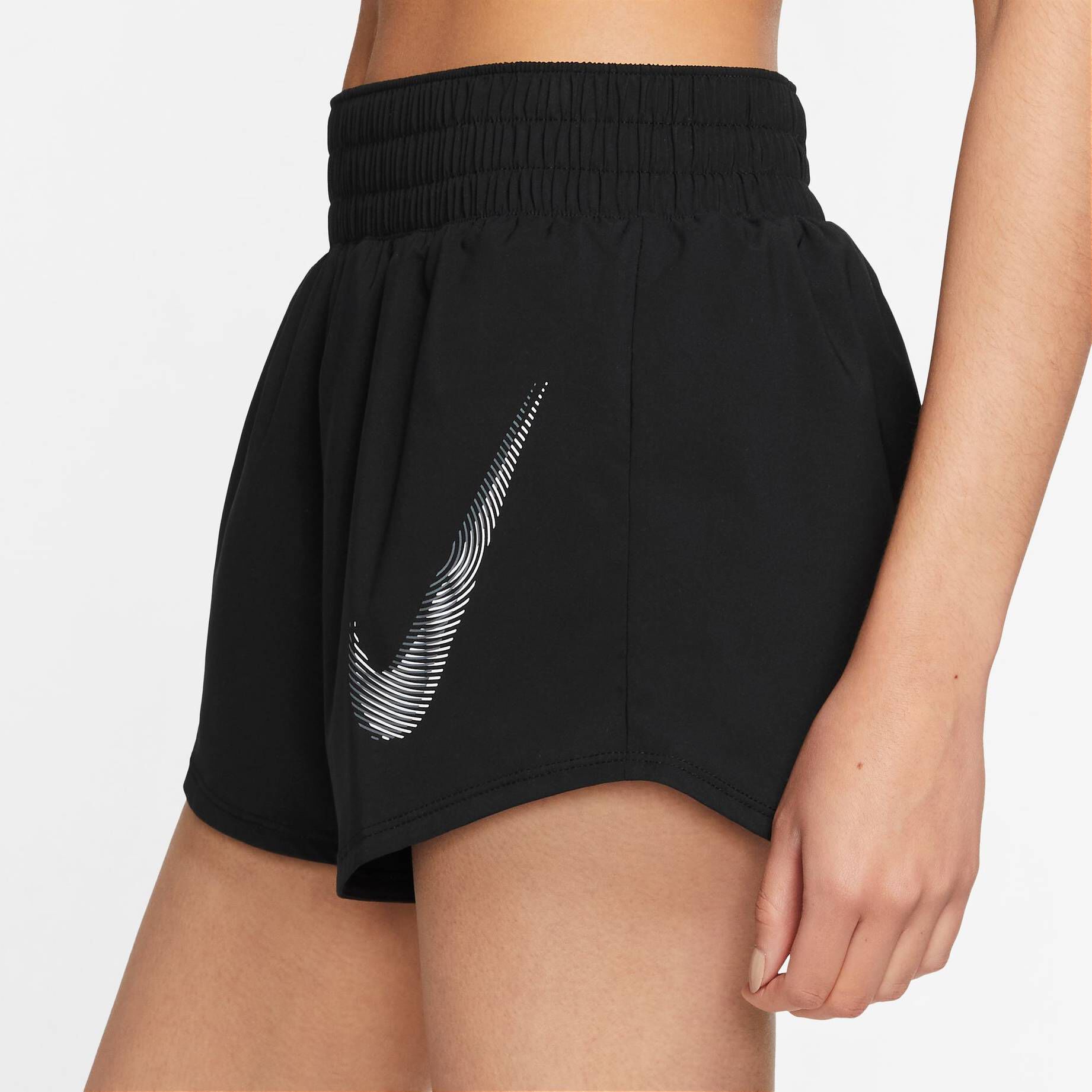 Nike| Damen Sportshorts