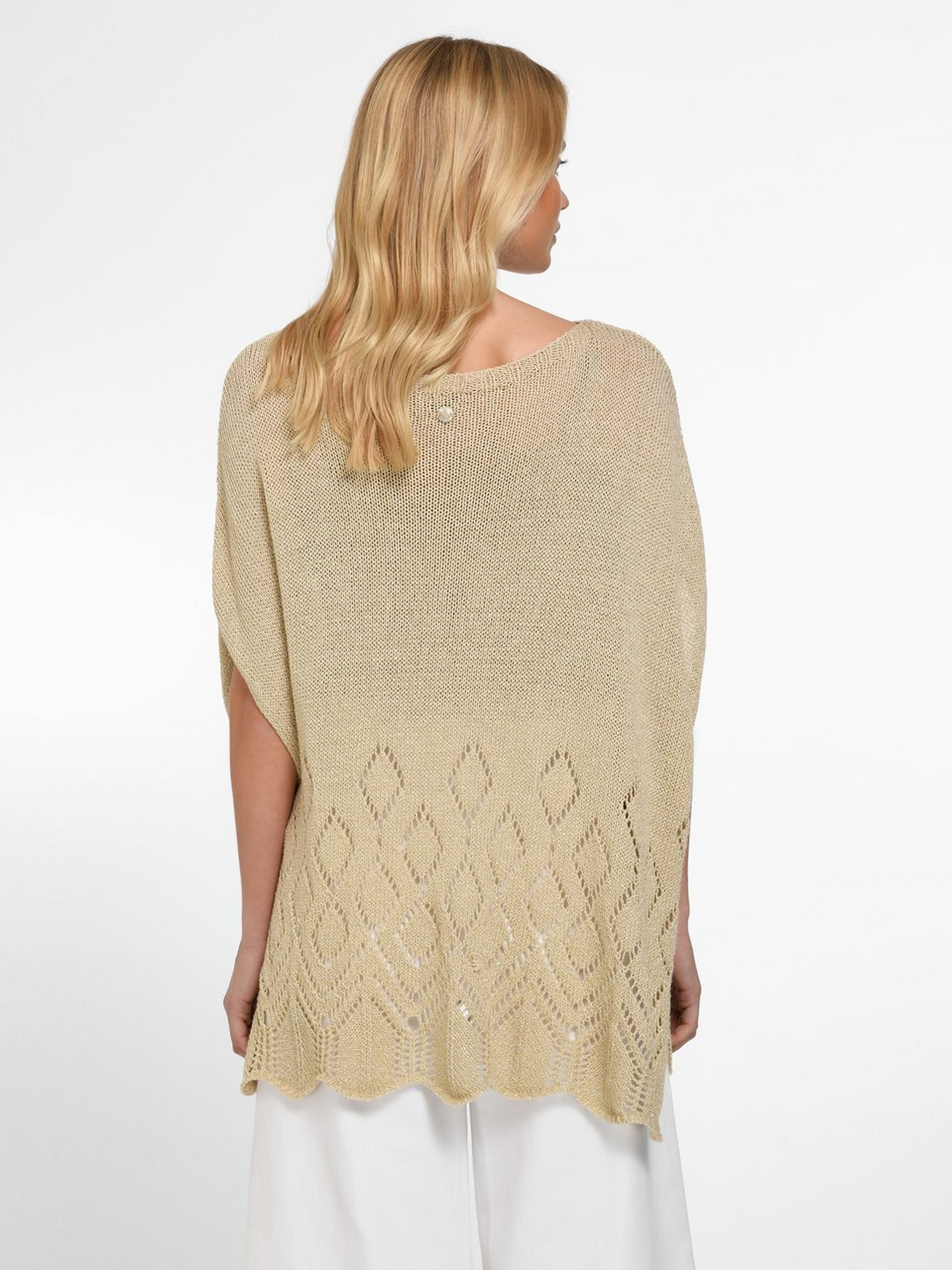 Poncho mit U-Boot-Ausschnitt