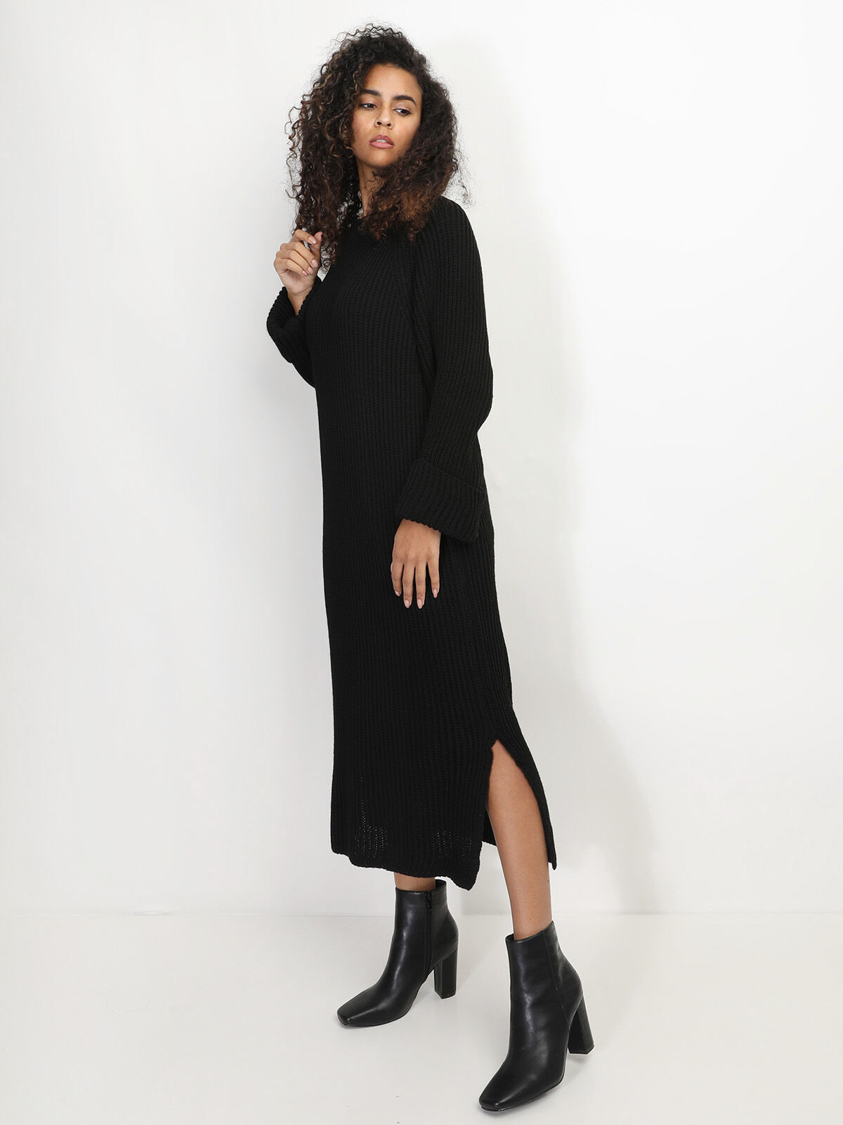 Robe à manches évasées et fentes- Noir