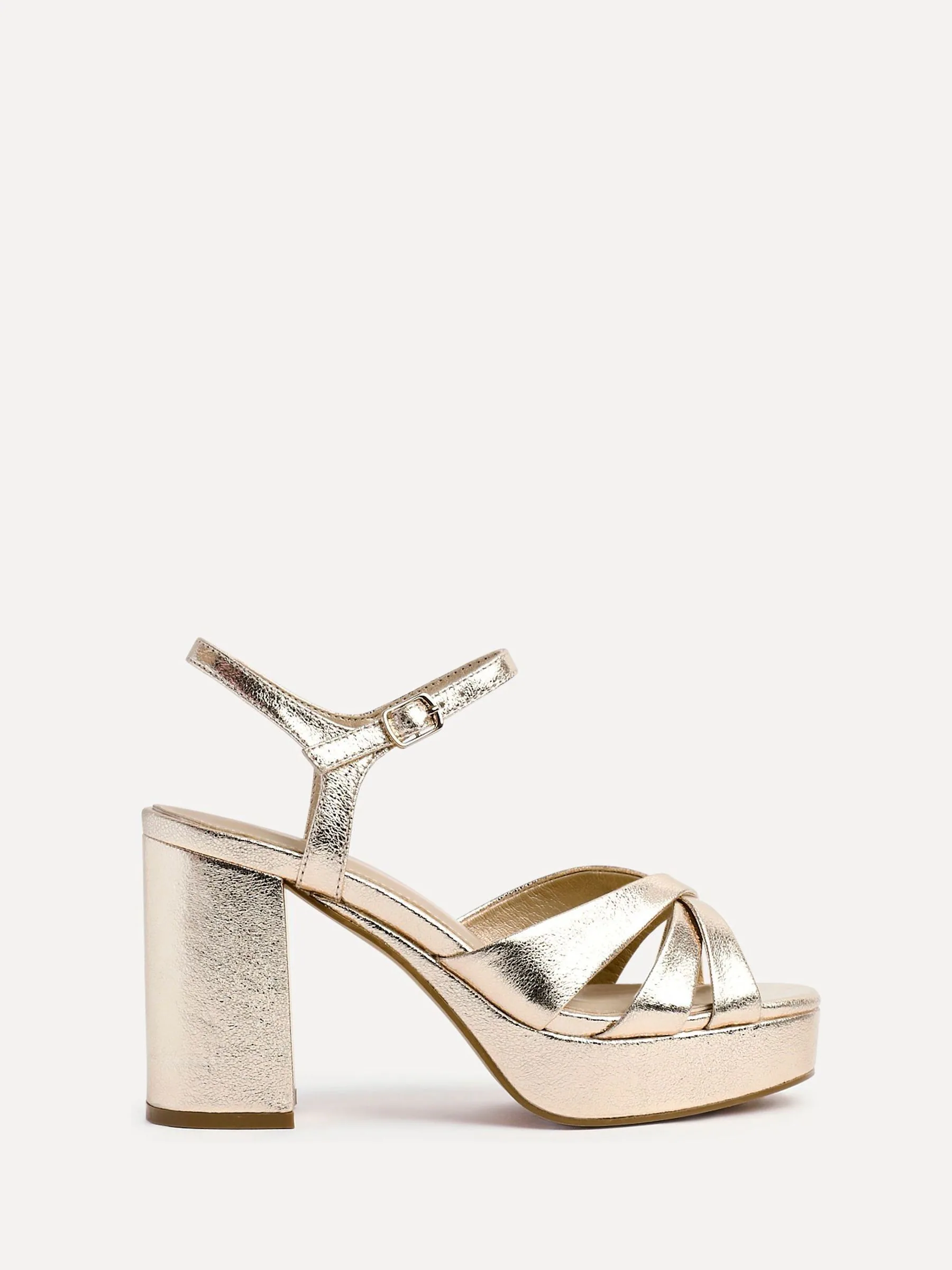 Goud - Linzi Keliah sandalen met plateauzool, gekruiste bandjes en blokhak