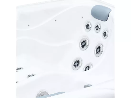 Spa rigide cuve acrylique et châssis bois ML650 (5 places dont 2 allongées)