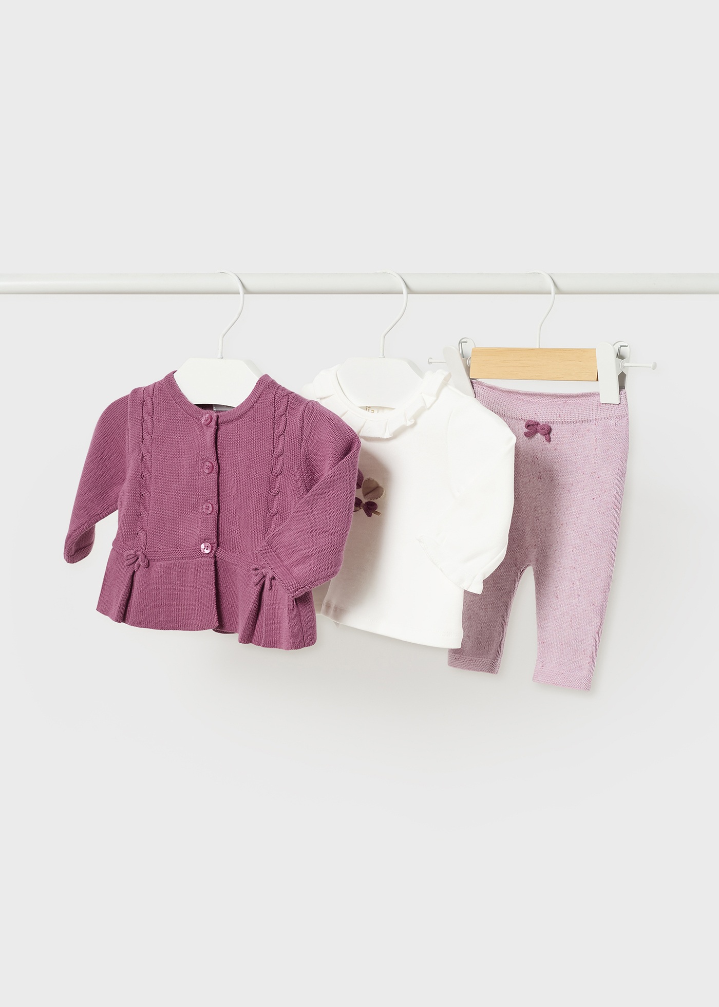 Conjunto de malha de algodão Better Cotton de 3 peças para recém-nascido