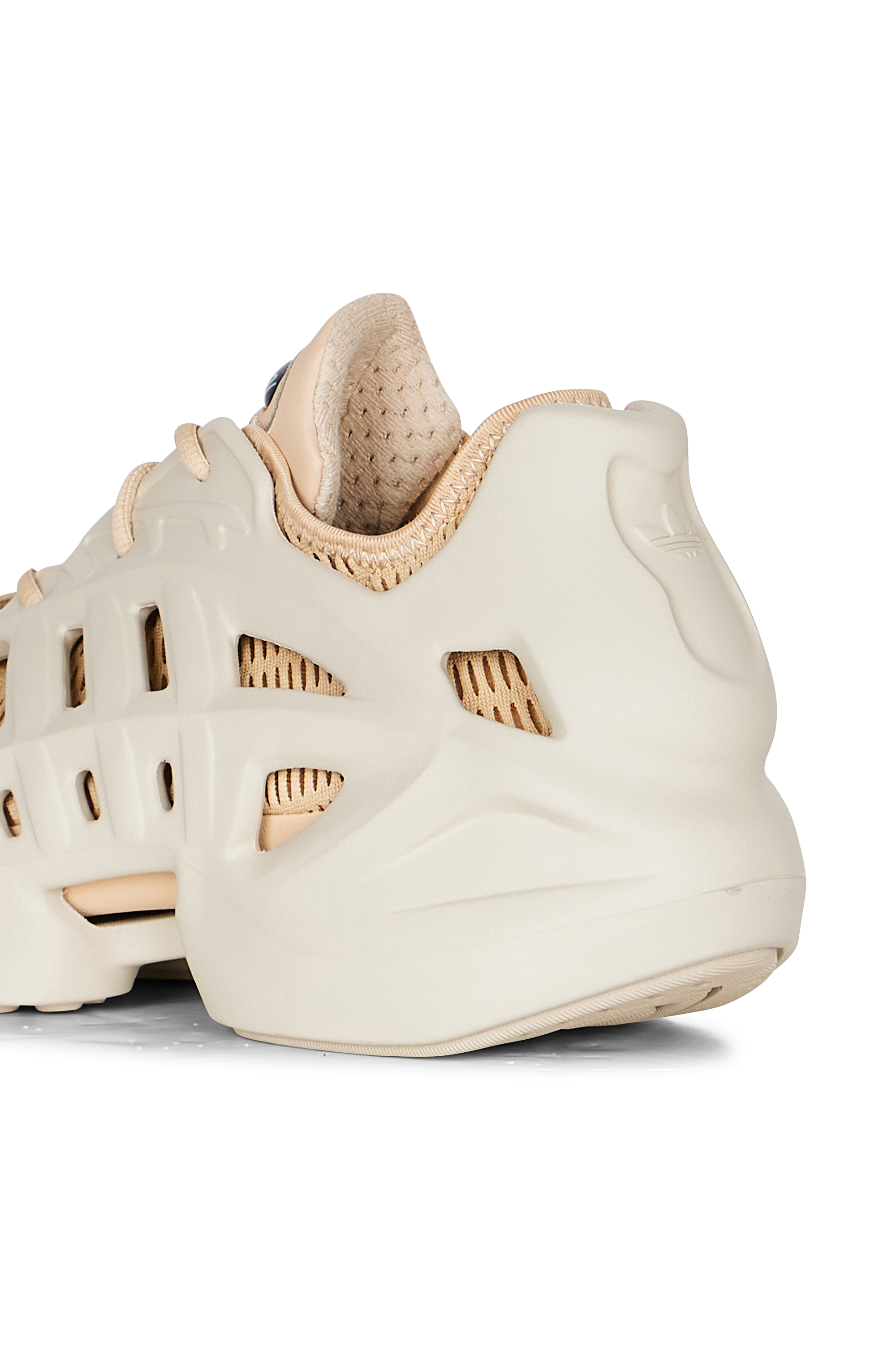 ADIDAS Baskets adiFOM CLIMACOOL Beige