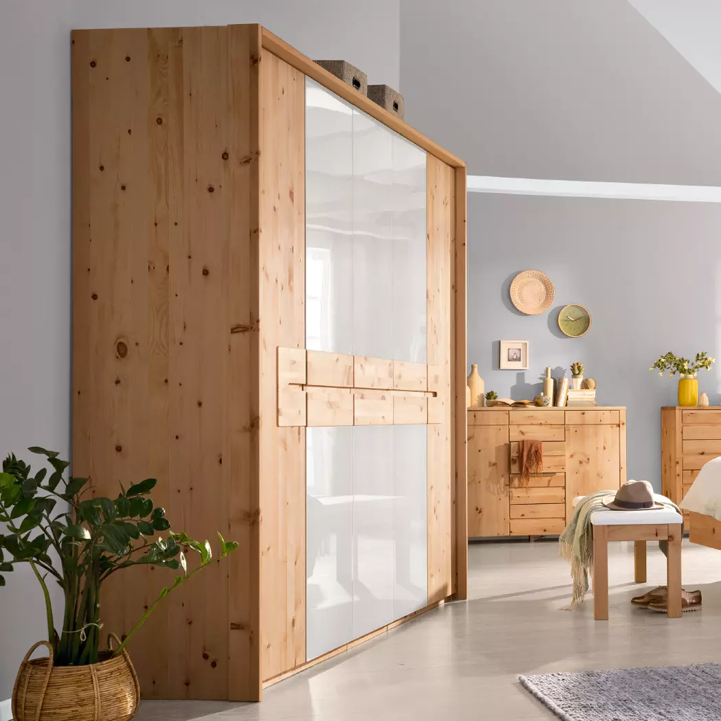 Kleiderschrank Cembra 254 x 223 cm