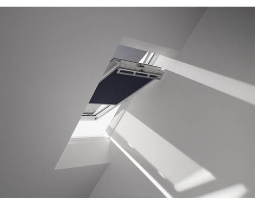VELUX Advantage Set: Warmtewerende luifel, transparant zwart, en verduisterende rolgordijn, donkerblauw DOP C02 1100S