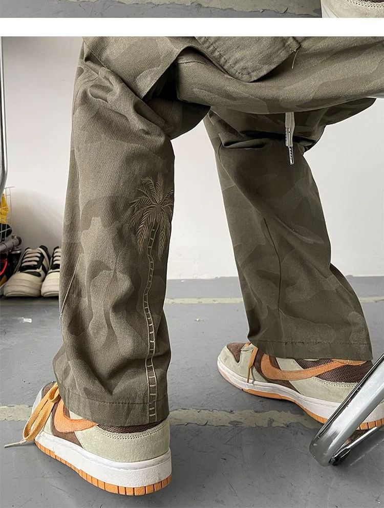 Neonity Wear - Rechte broek met camouflageprint en palmboommotief, middelhoge taille