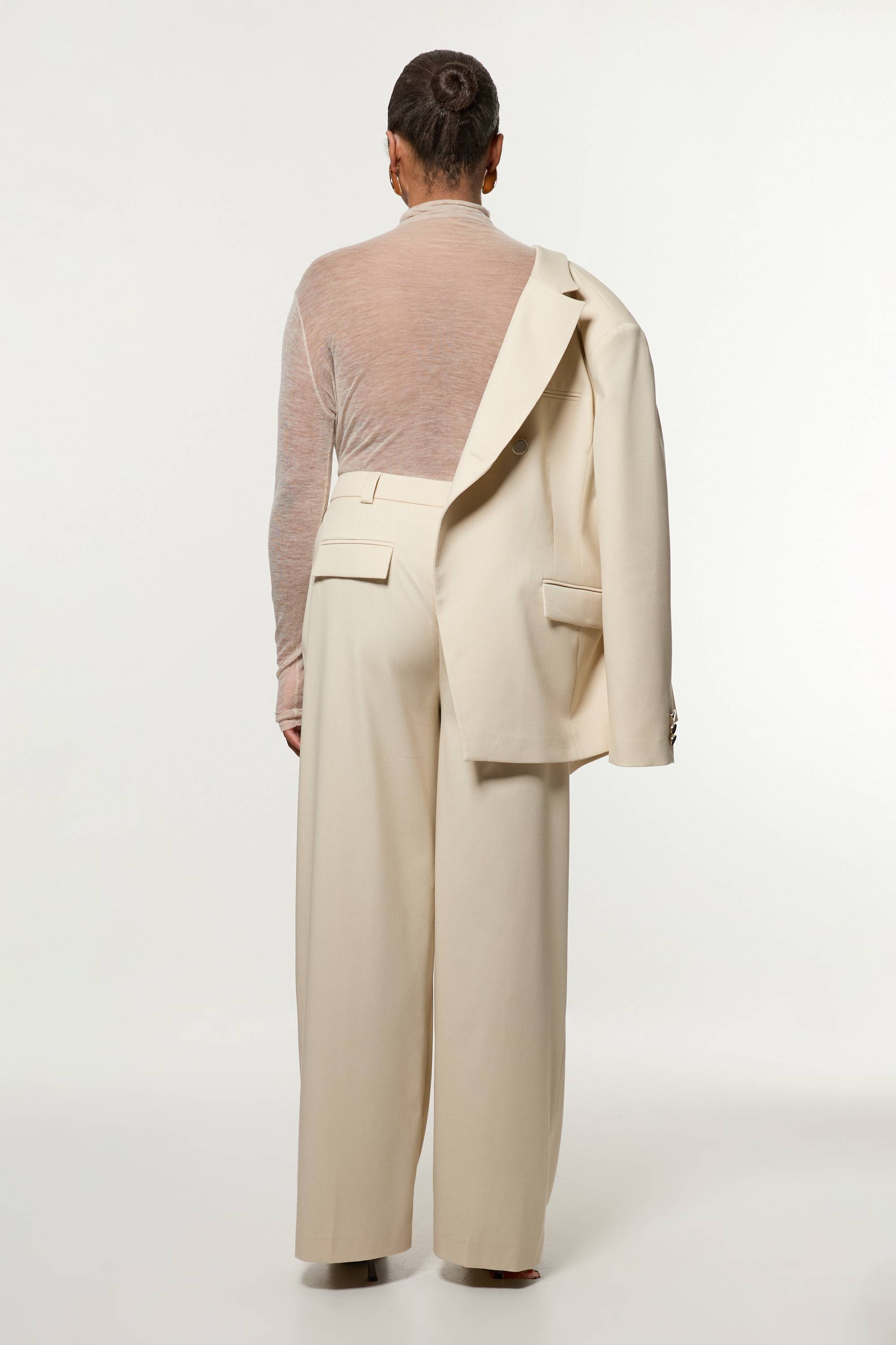 KarenMillen Pantalon Grandes Tailles Doux, Structuré, Sur-Mesure à Jambes Larges
