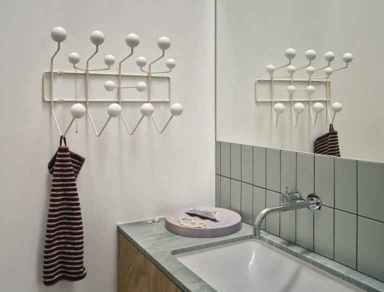 Vitra Hang it all wandkapstok Black