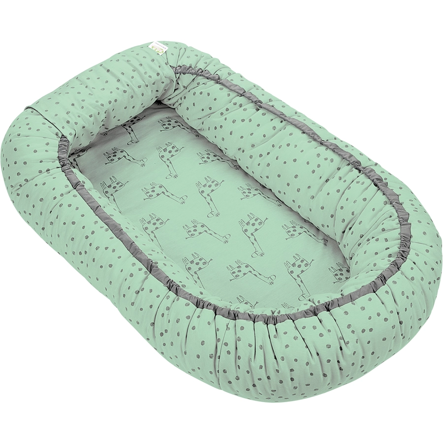 ODENWÄLDER Wende-BabyNest happy giraffe deep forest