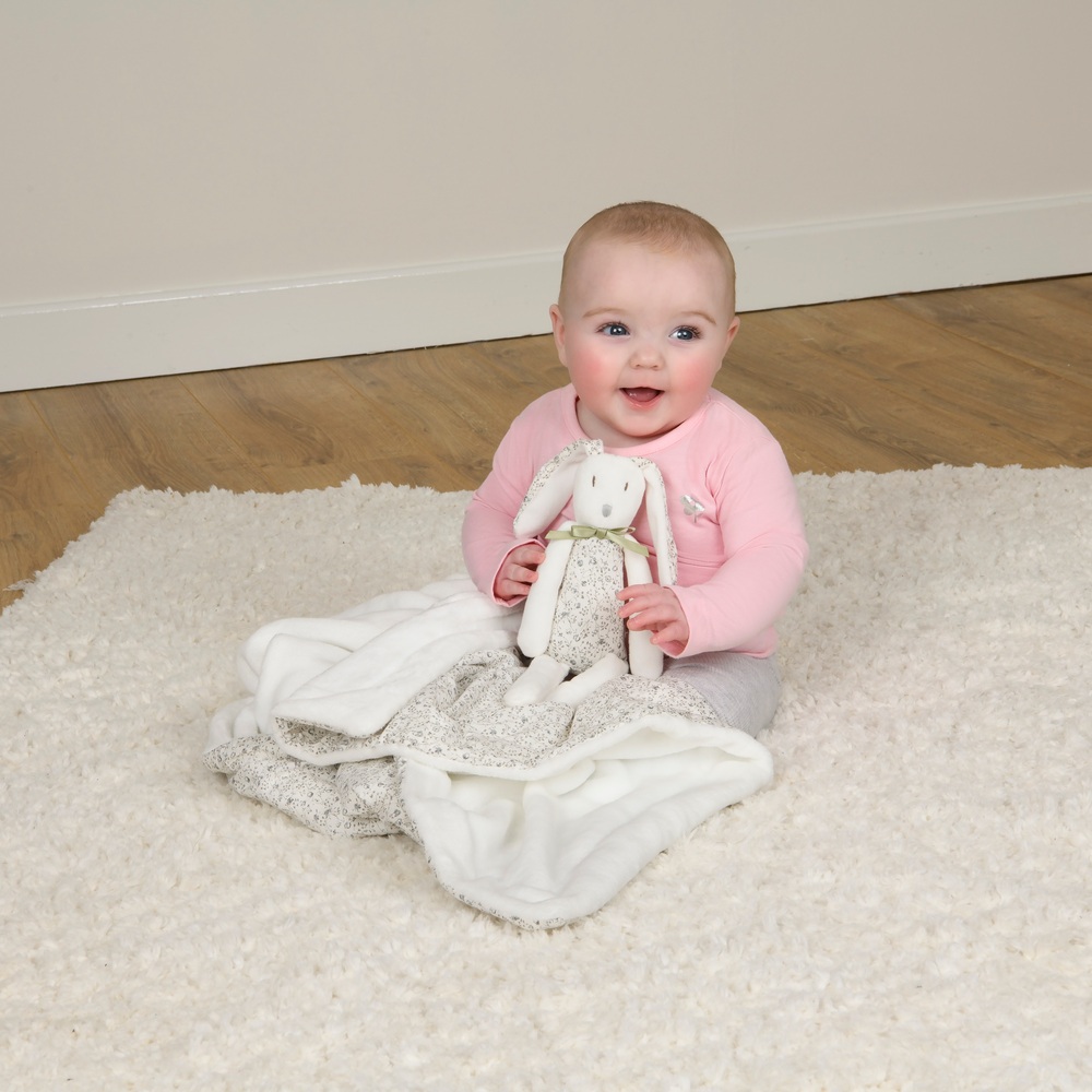 Baby Elegance Neugeborenen-Geschenkset Weiß