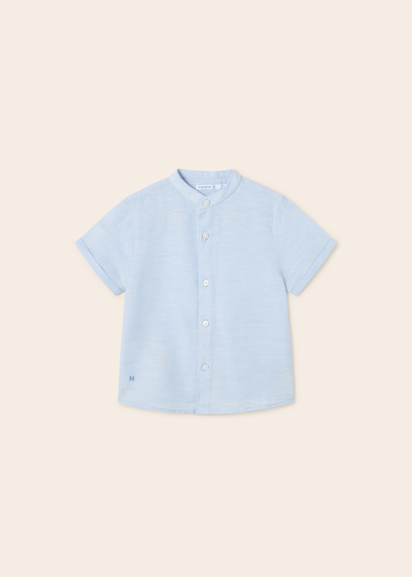 Camisa infantil de manga curta com bordado e gola mandarim.