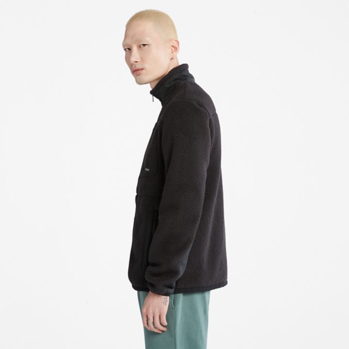 Jaqueta de lã Sherpa masculina na cor preta.