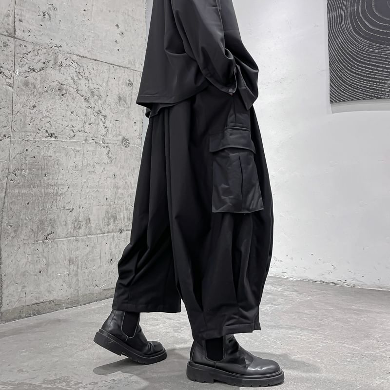 Patow - Mid Rise Plain Cropped Baggy Cargo Pants