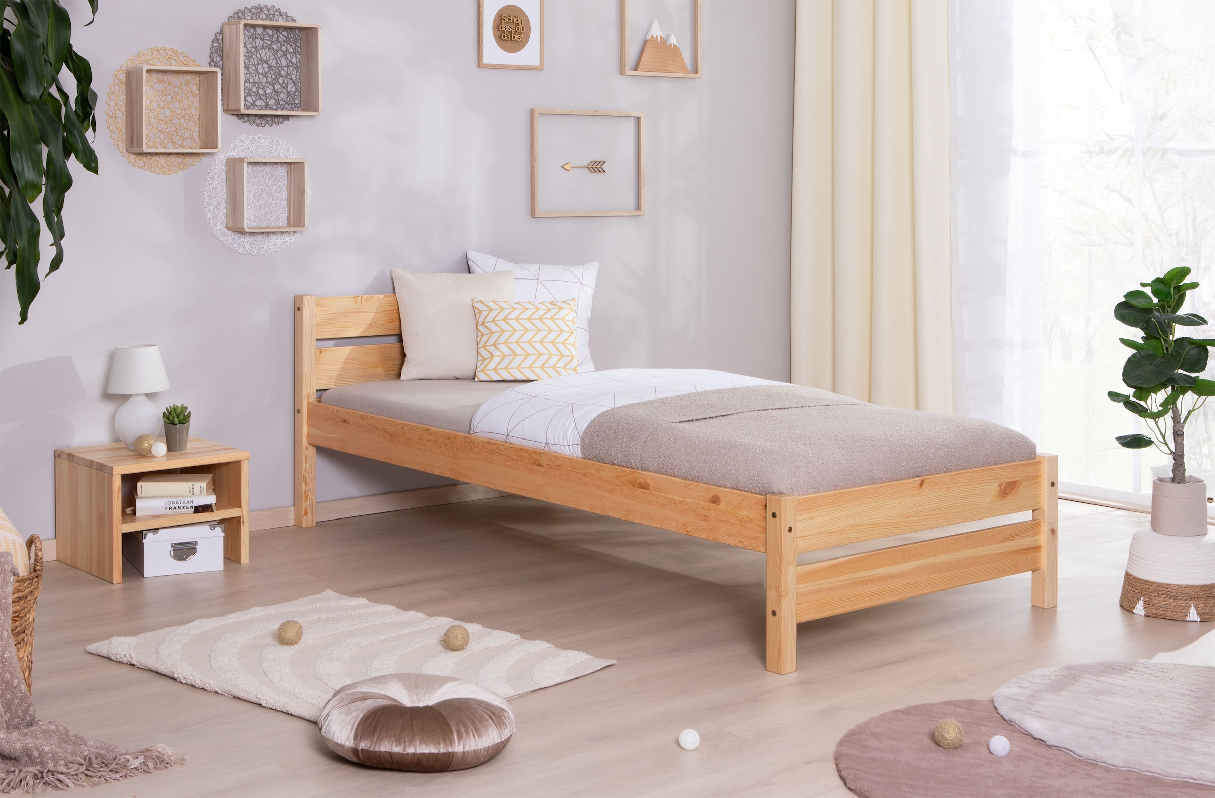 Ticaa Massivholzbett »Bora« ideal fürs Kinder- und Jugendzimmer, inklusive Rollrost