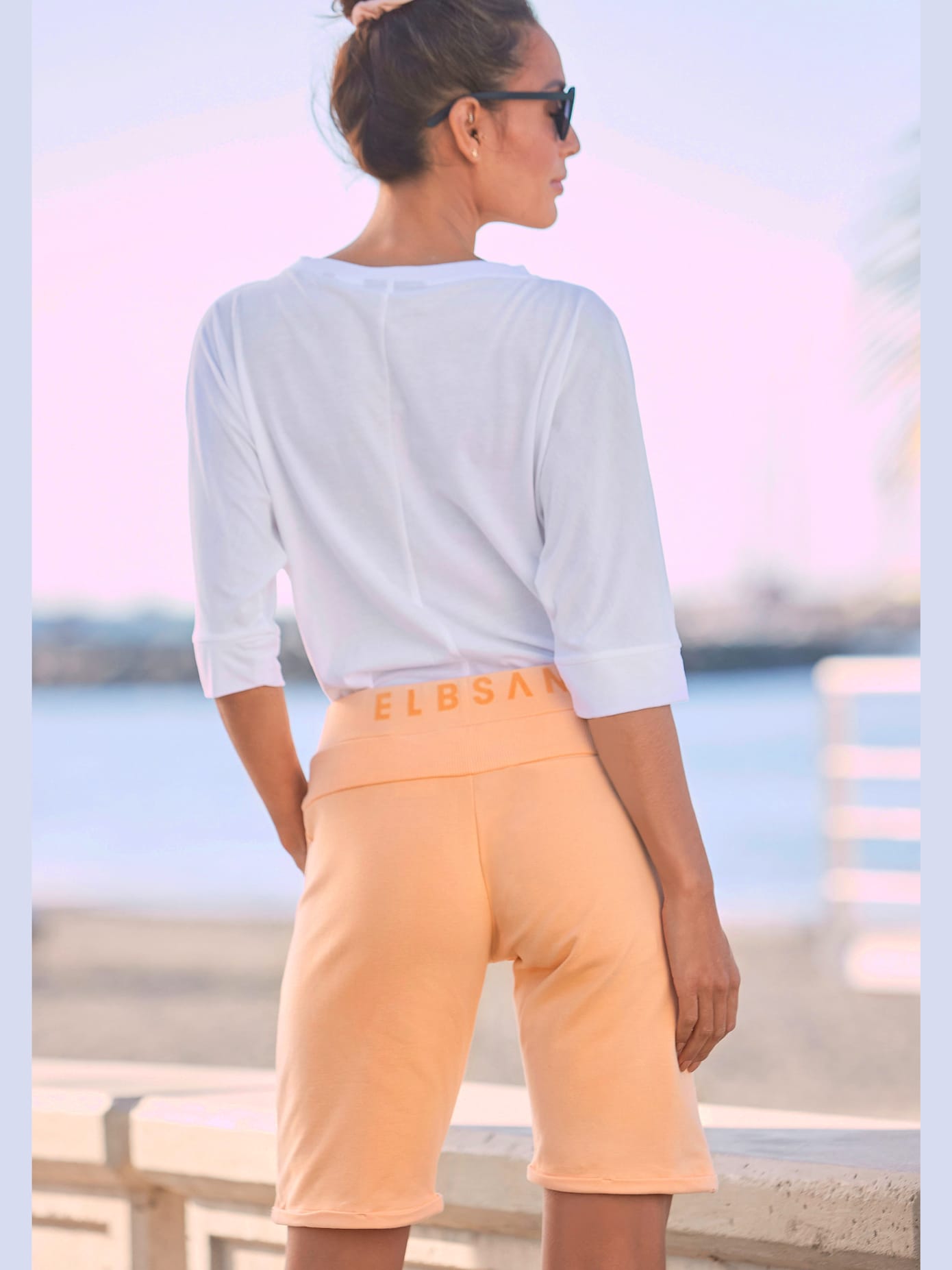 Bermuda en matière sweat large ceinture et coulisse