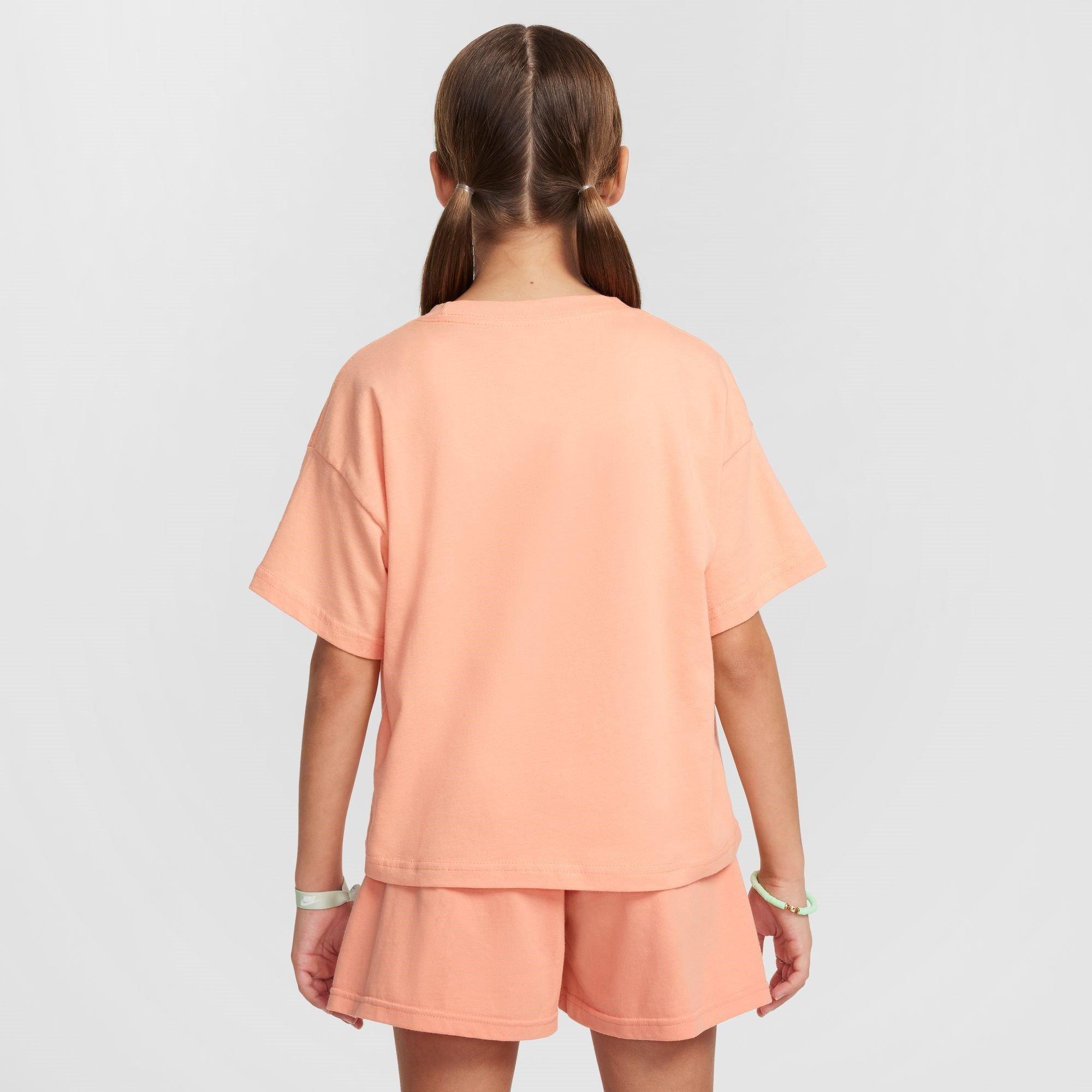 Nike Sportswear Big Kids(Girls) T Shirt